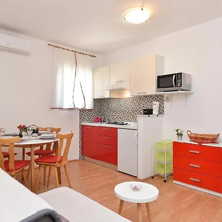 Fuer 4 Personen Ca 35 Qm In Porec, Istrien Istrische Riviera * Poreč
